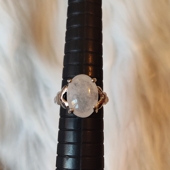 Clear Quartz Stone Ring - Picture 1 of 4